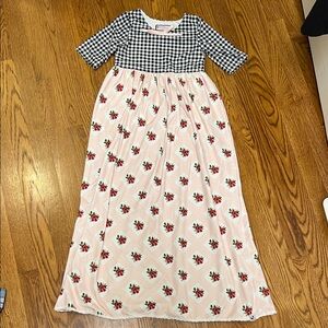 Sweet Honey Dreamer Long Gown - Size 8